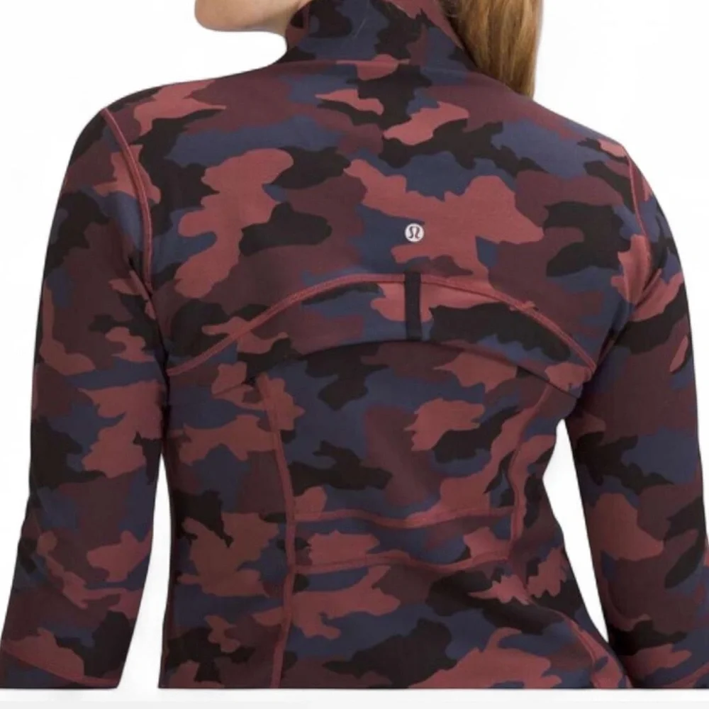 Lululemon Define Camo Camouflage Jacket Smoky Red Night Sea Size:4 - Picture 3 of 6